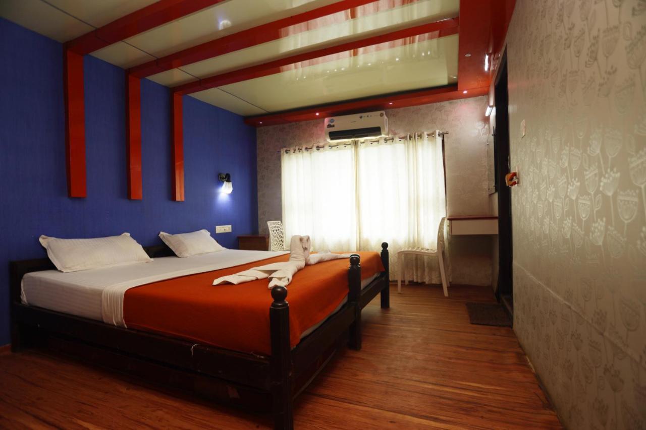 فندق Harmony Houseboats Alappuzha المظهر الخارجي الصورة